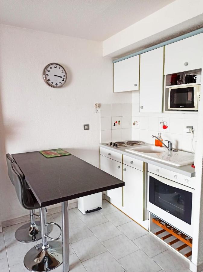 A Pieds Nus Jusqu'a La Apartment